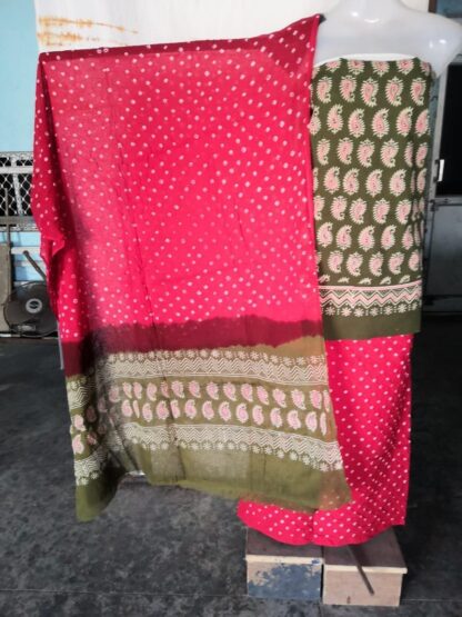 Hand block henna green-pink steem decharge print suit with bandh