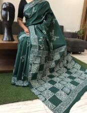 Green cotton mulmul Beautiful Handblock printed  sarees with blouse piece.