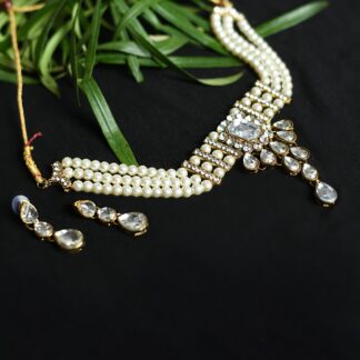 Pearls Necklace with Earrings