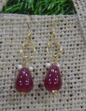 Fresh Water Pearls Earring 14c Gold red onyx