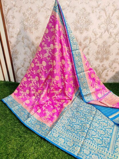 Original semi Georgette Handloom Pink and Sky-blue silk saree with blouse.