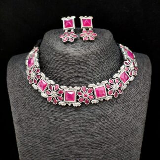 Silver look a like Choker Set